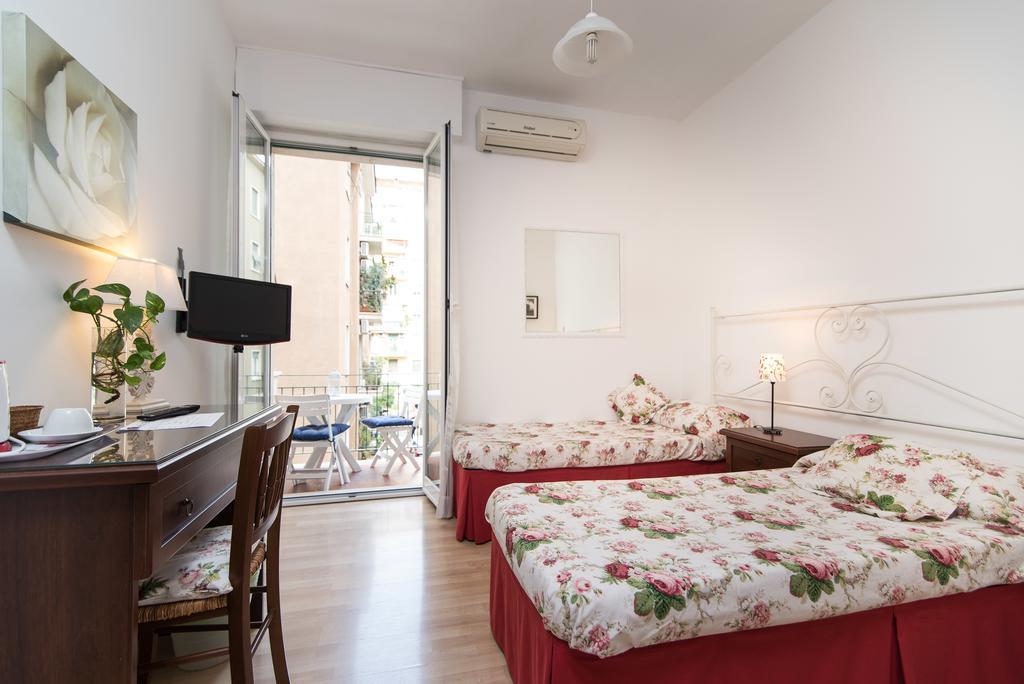 Le Rose B&B โรม ห้อง รูปภาพ