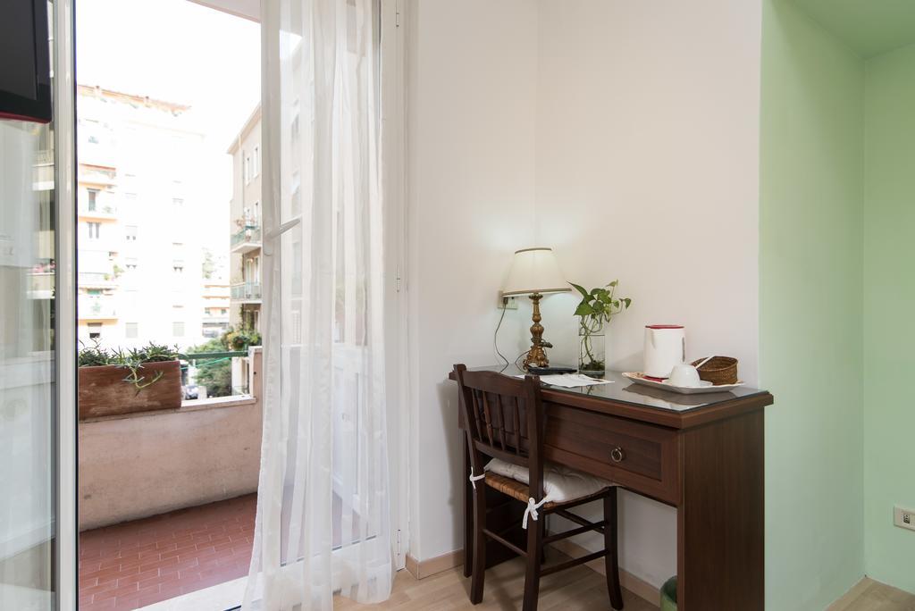 Le Rose B&B โรม ห้อง รูปภาพ